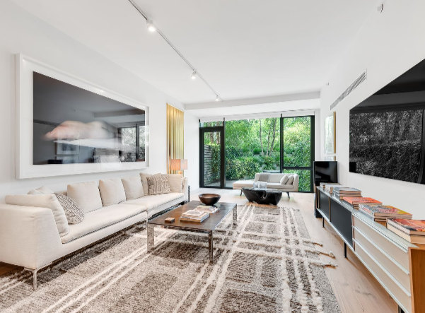 🔑 Carroll Gardens Gem for Under $1M!