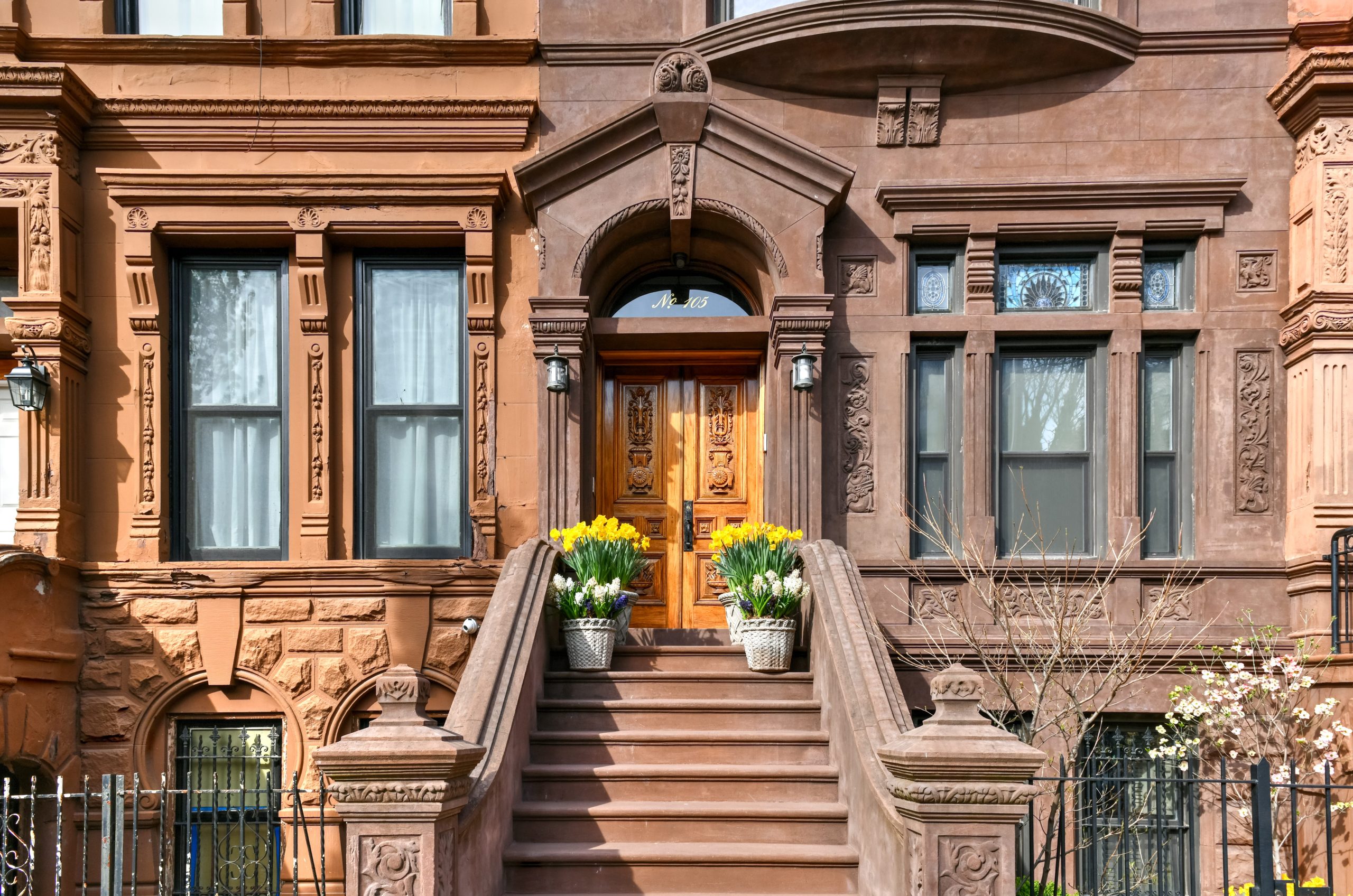 22 Two’s, Every Tip You Need to Buy in the City