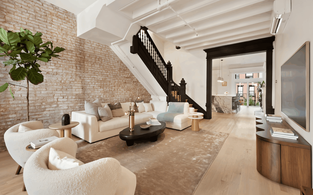 Manhattan’s Garage Makeover 🏗️